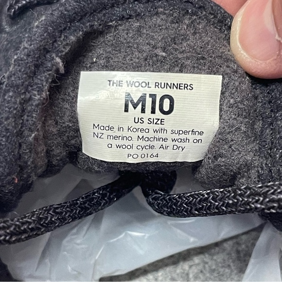 Allbirds Shoes mens wool runners Sneakers Grey Wool Low Top Lace Up Comfort M10 - Picture 4 of 9